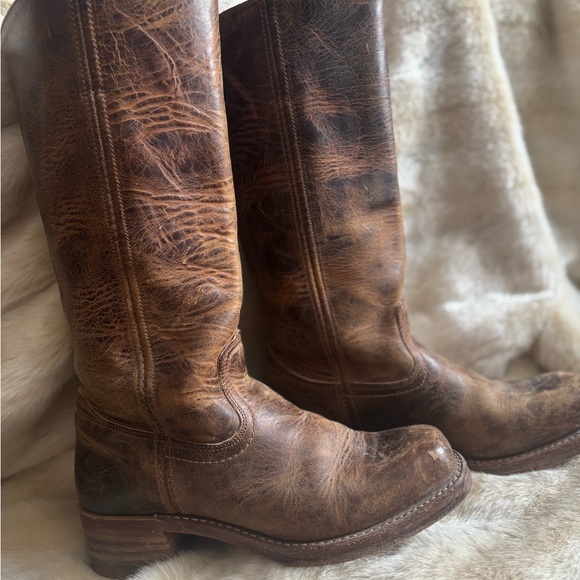 Frye Shoes - Frye Campus 14L Boots In A Distressed Brown Leather